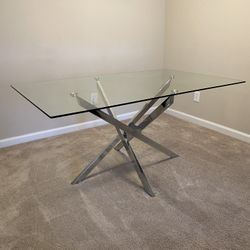 Modern Glass Dining Table – Chrome Base – Great Condition