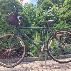CANNONDALE H300 28" ALUMINUM WHEELS & FRAME,  EVERYTHING WORKS READY FOR RIDING 