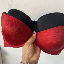 Calvin Klein Brats Size 34C Read Description 👇