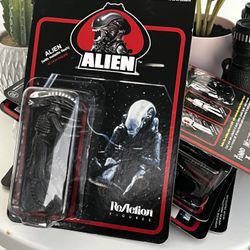 Alien Collectible toy figurine Action figure (bundle Price)