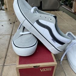 VANS SIZE 11.5 NEW