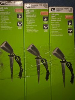 LED spike lights/ plug-in