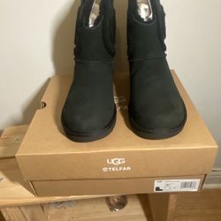 Ugg Telfar Logo Black