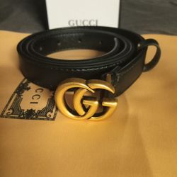 Gucci Skinny Leather Belt