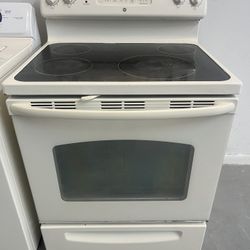 General Electric Glass Top Stove 