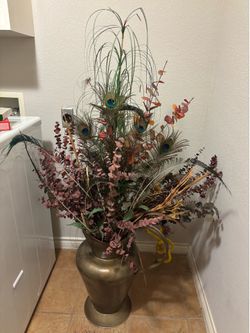 Feathers w/Floral abundance