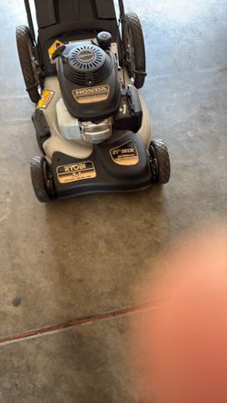 Ryobi 3N1 21” Self Propelled Lawnmower with front transmission