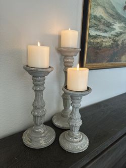 Set Of 3 Candle Holders 