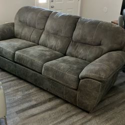 Couch / Sofa
