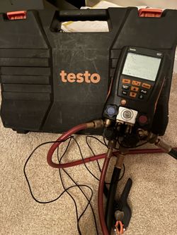 Testo 557 Digital Manifold Gauge Set