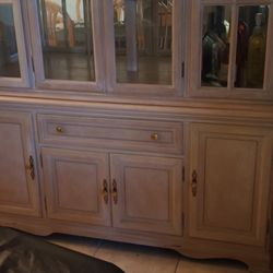 China Cabinet Hutch with Buffet 