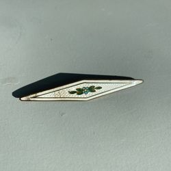 Vintage Enamel brooch pin