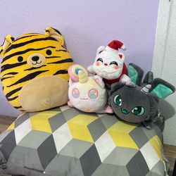 plushies 