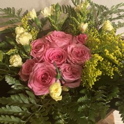 Valentine Flowers arrangement