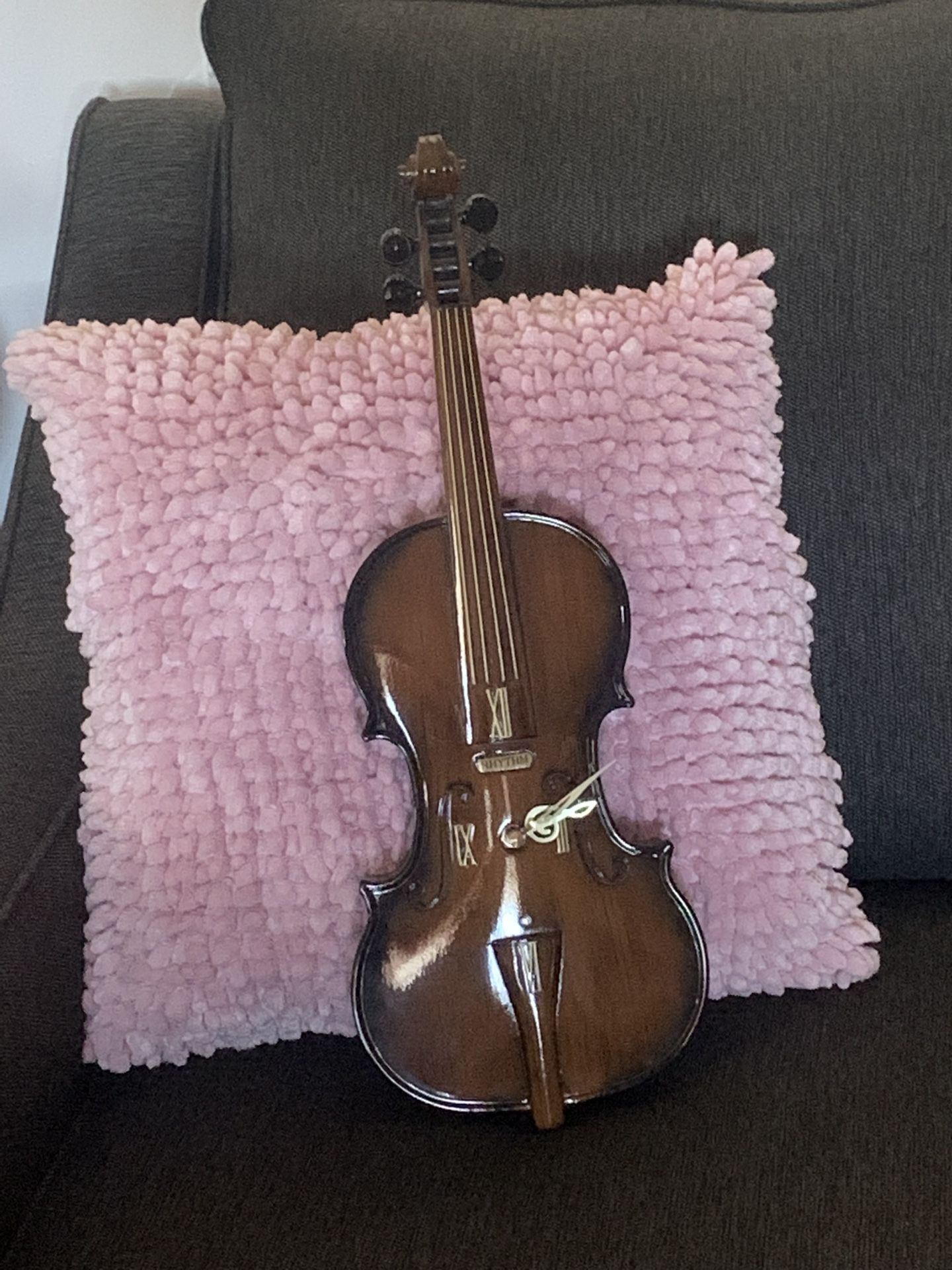 Violin Clock