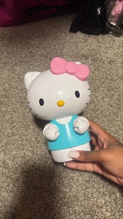 hello kitty figure🎀