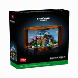 LEGO Minecraft The Crafting Table 15 Year Anniversary Model (LEGO Model: 21265)