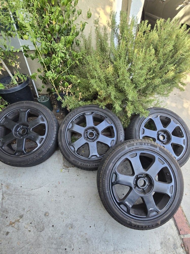 Rines Audi S4 B5 Audi S4 B5 rims and tires 17x7.5