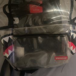 backpack supreme