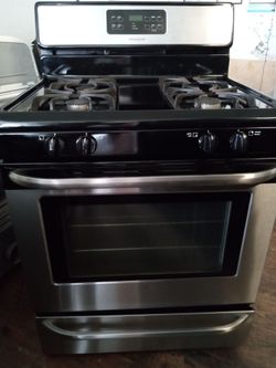 Frigidaire stove