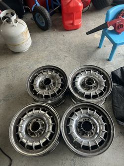 1984 OEM Mercedes 300 d Rims