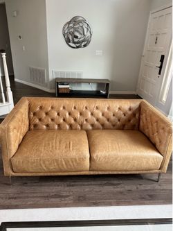 Crate and Barrel Real Leather Tufted Sofa Saddle