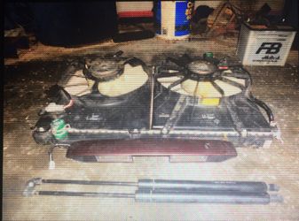 2000 sienna radiator, shock, and door handles