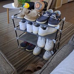 Shoes 50.00 Each Pair Size 10 Men Or 10.5 Men