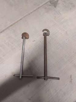 Basin Wrenches