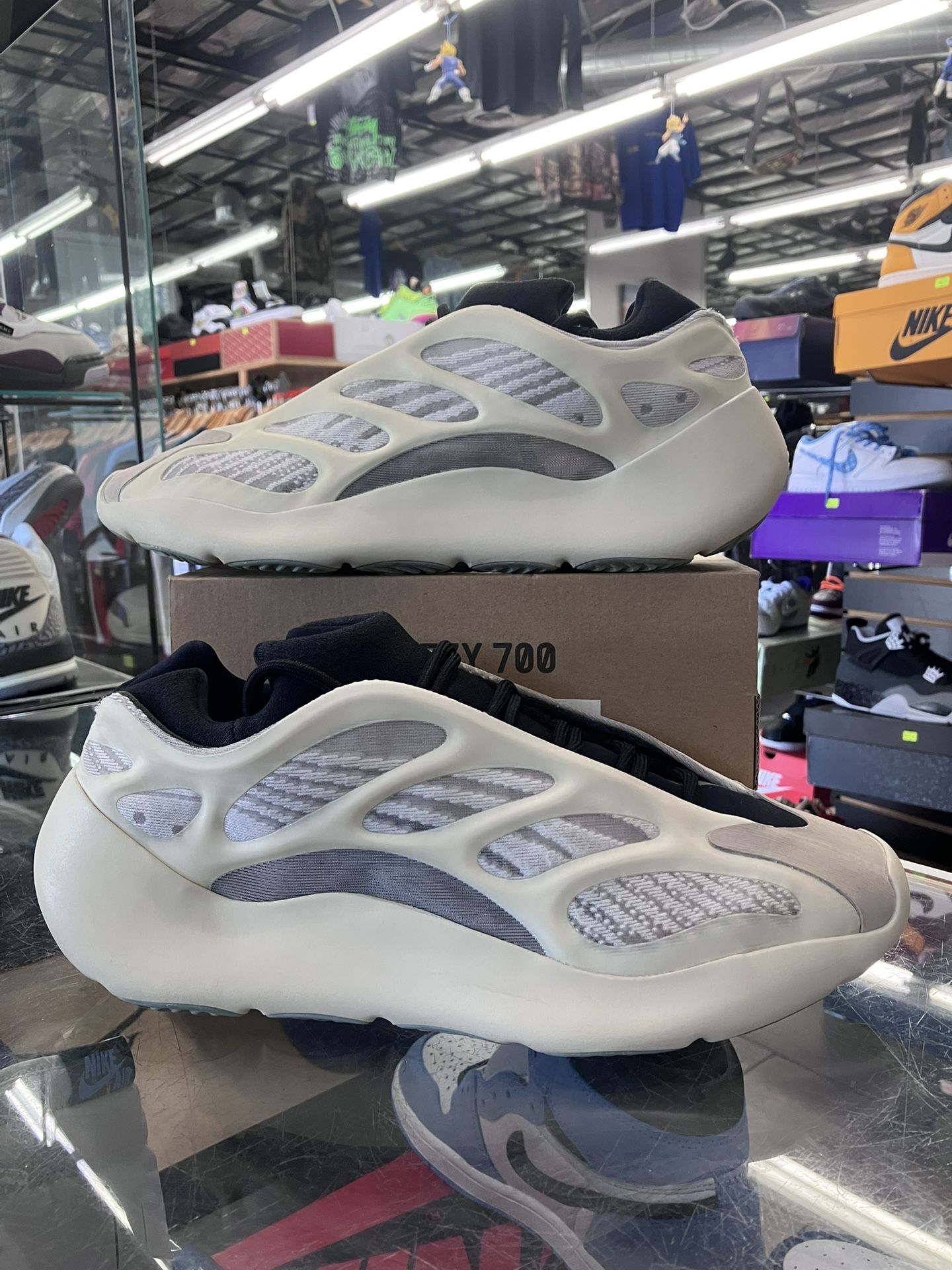 Adidas Yeezy 700 V3 Azael  