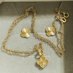 18k Gold Clover Set - 9mm
