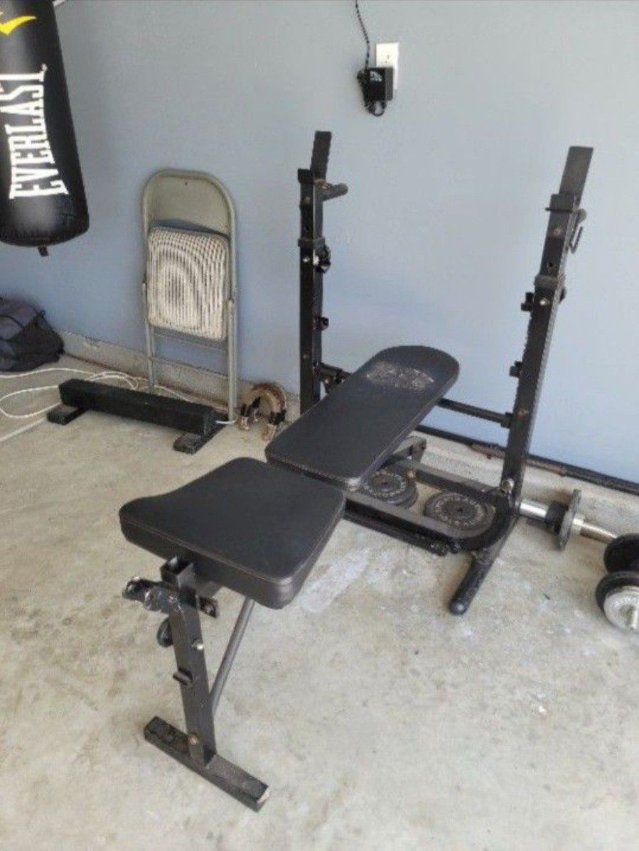 Weight Bench