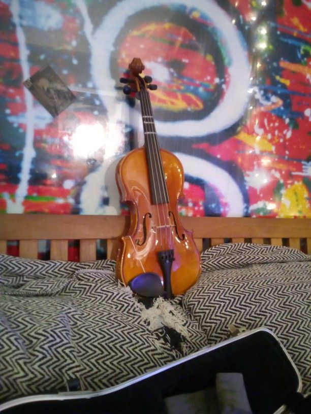 Violin Small