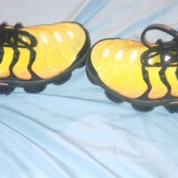 Mens Size 8.5 Vapormax 