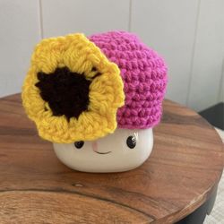 Marshmallow Mug Hat