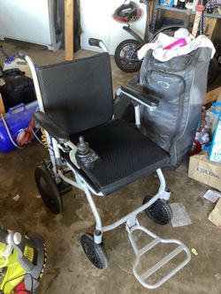 Scooter/power wheel chair
