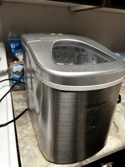Frigidaire Ice Maker 