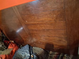 Cherry Oakwood table