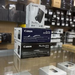 Canon ELP 360 HS Camera New 