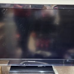 Panasonic 32 Inch TV