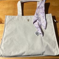  Victoria Secret Tote Bag