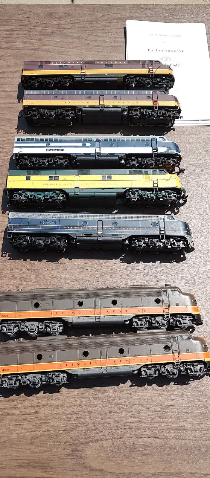 HO Train Engine