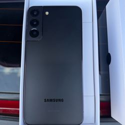 Samsung Galaxy S22 plus 128GB unlocked