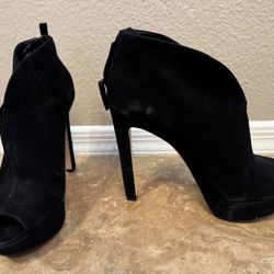 Nine West Black Heels 