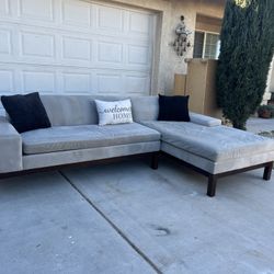 West Elm 2PC Sectional! 