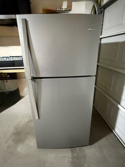 Whirlpool 30” Fridge/Freezer