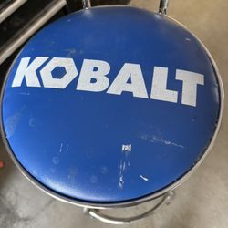 Lowe’s Kobalt Shop Chair