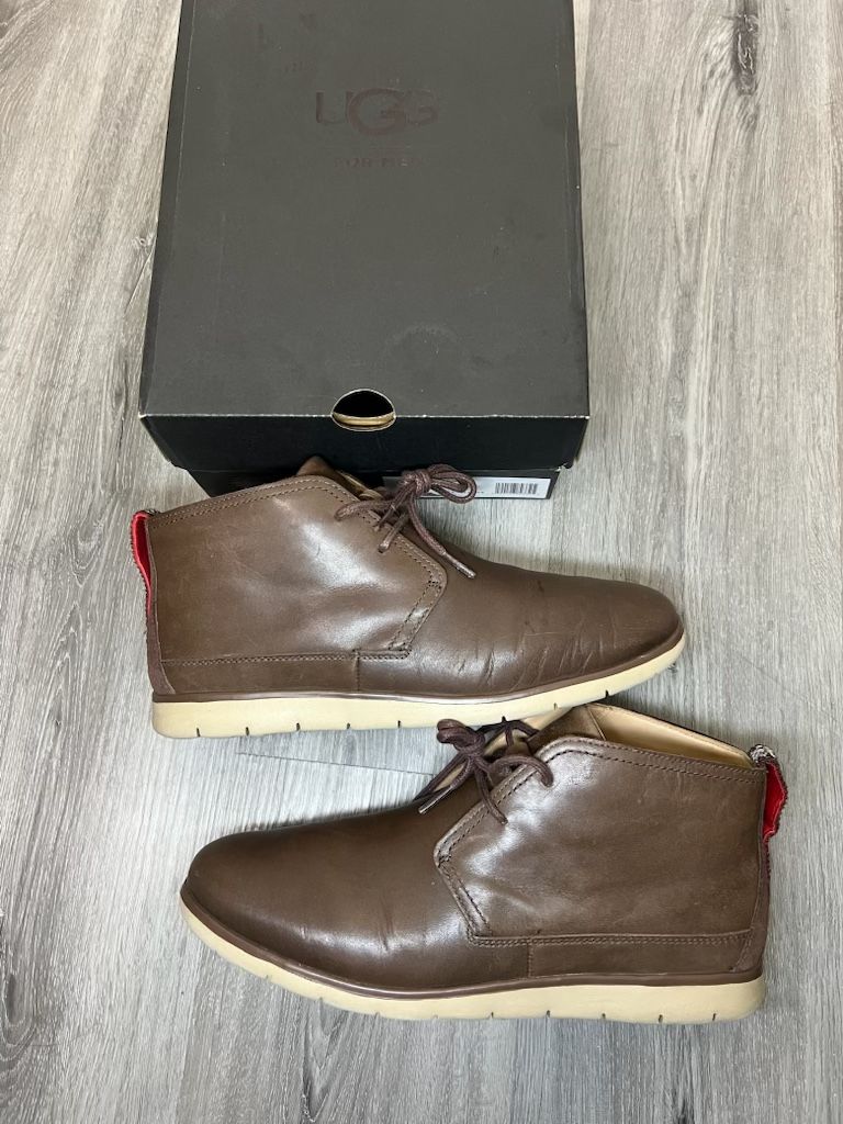 Uggs Chukka “Brown Leather” Boots Size 9.5 In Men