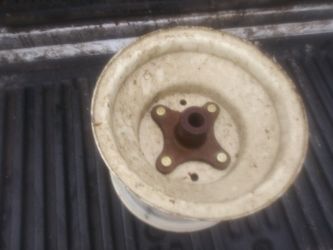Cub cadet riding mowers rims