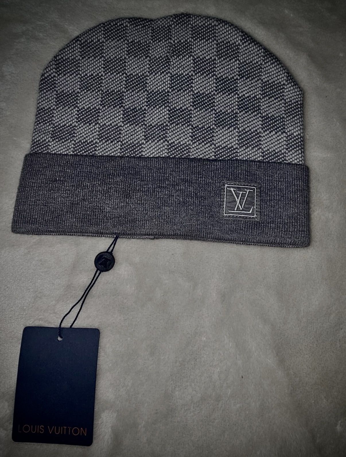 Louis Vuitton Beanie – Grey (Unisex)
